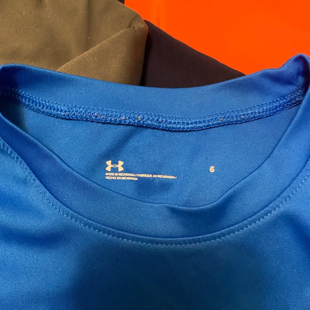 Bundle of Under Armour boys jacket hoodie shirt size 6 - Picture 3 of 7